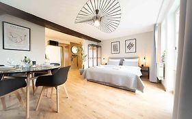 C&S Living I Wohnung I Balkon I Küche I Stellplatz